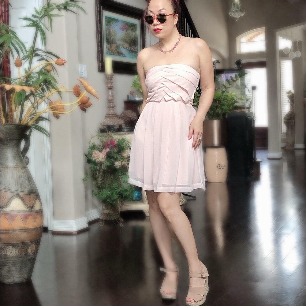 Express Strapless Dress 👗